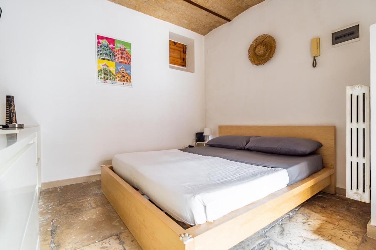 Quintino Apartment Bari Exterior photo