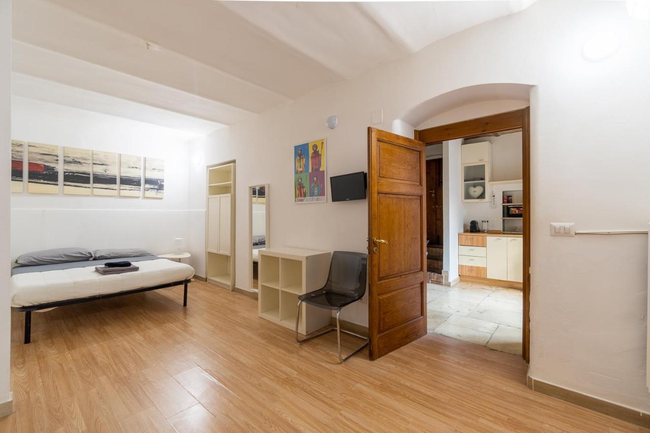 Quintino Apartment Bari Exterior photo
